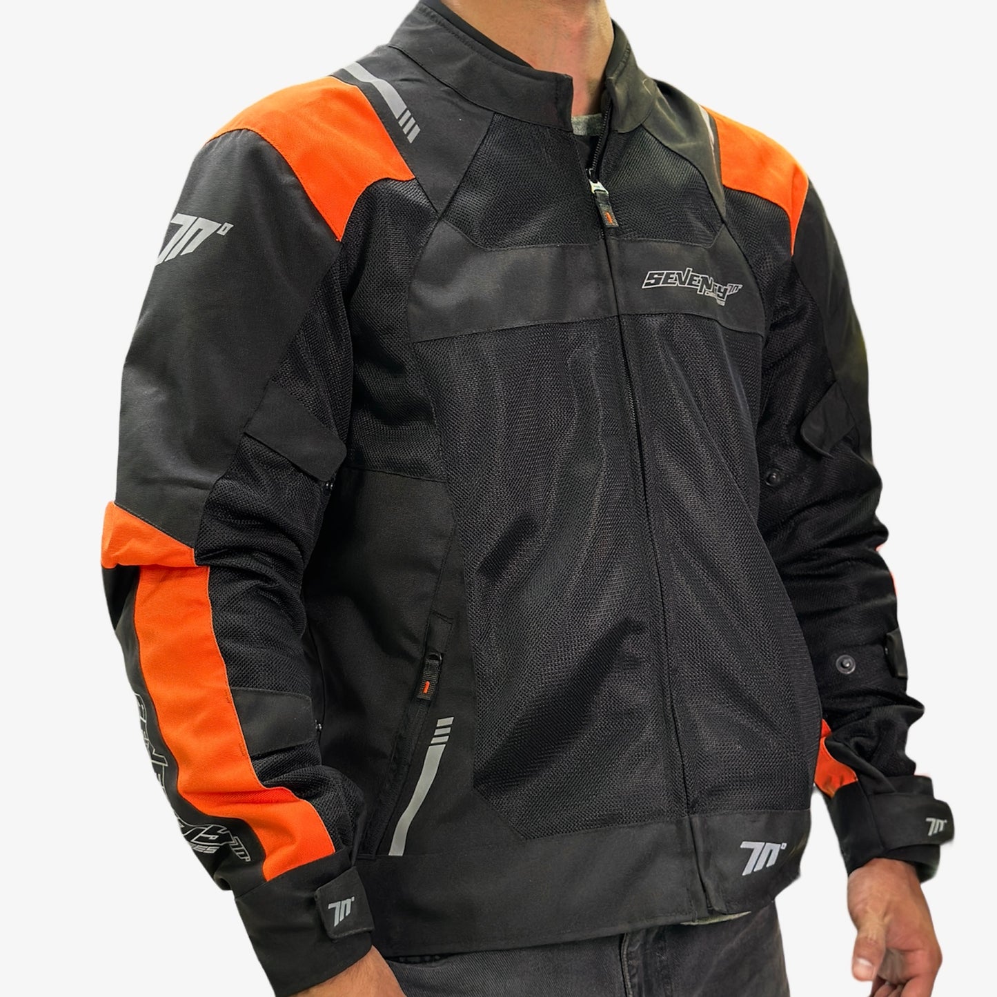 CHAMARRA SEVENTY SD-JR52